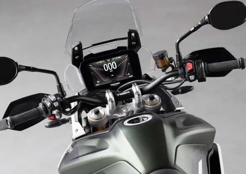 Triumph Tiger 900-3