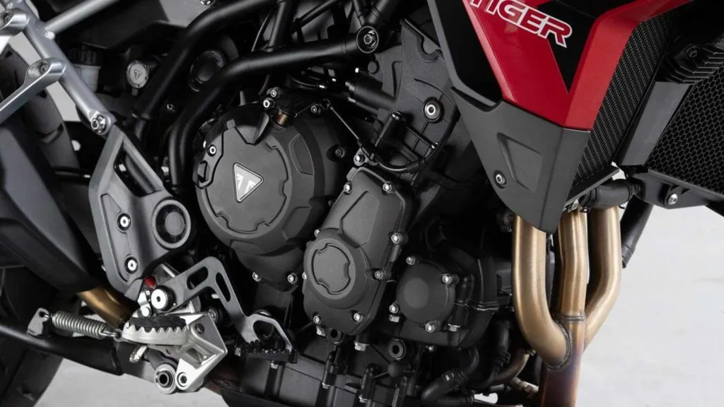 Triumph Tiger 900-4