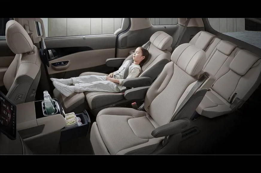 2021-Kia-Carnival