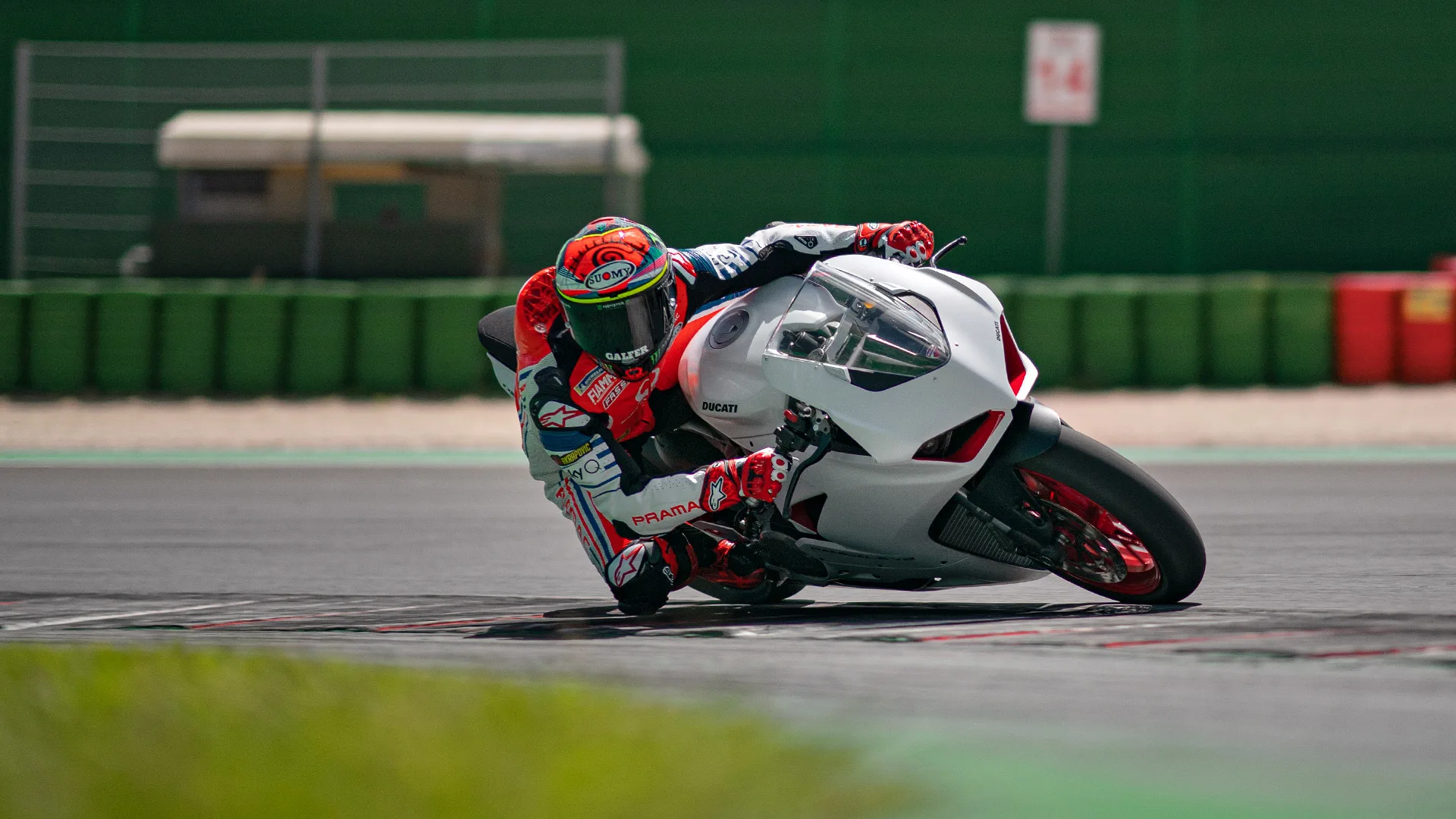 Ducati Panigale V2