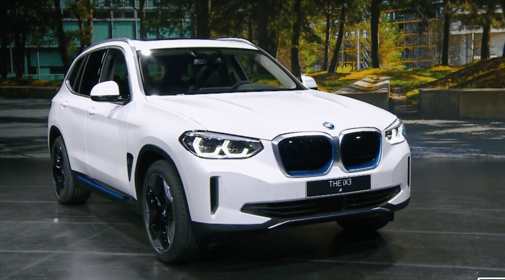 BMW iX3