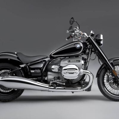 BMW R18 cruiser