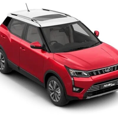 Mahindra XUV300 Petrol-AMT