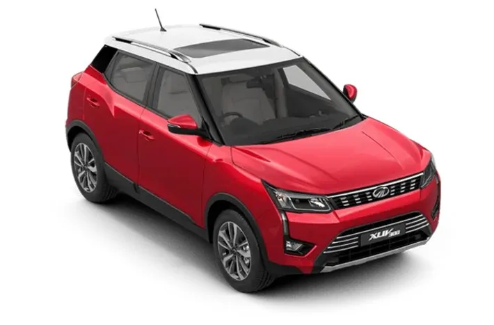 Mahindra XUV300 Petrol-AMT