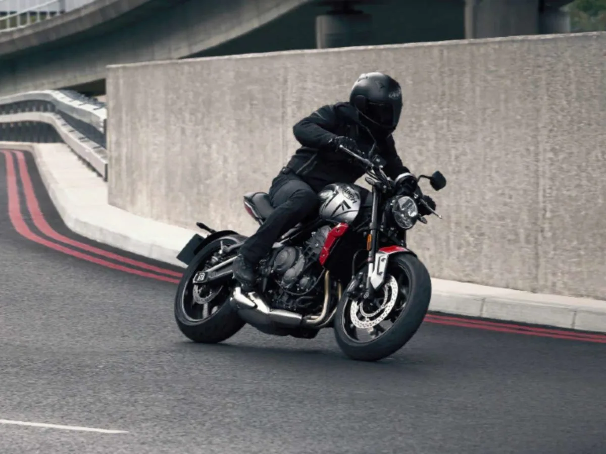 Triumph Trident 660