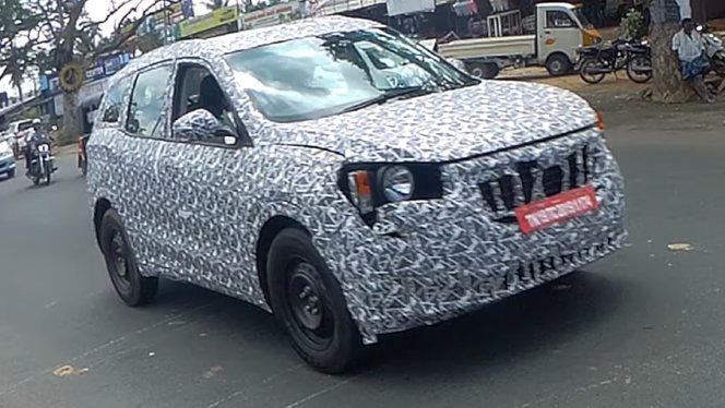 Mahindra XUV700 