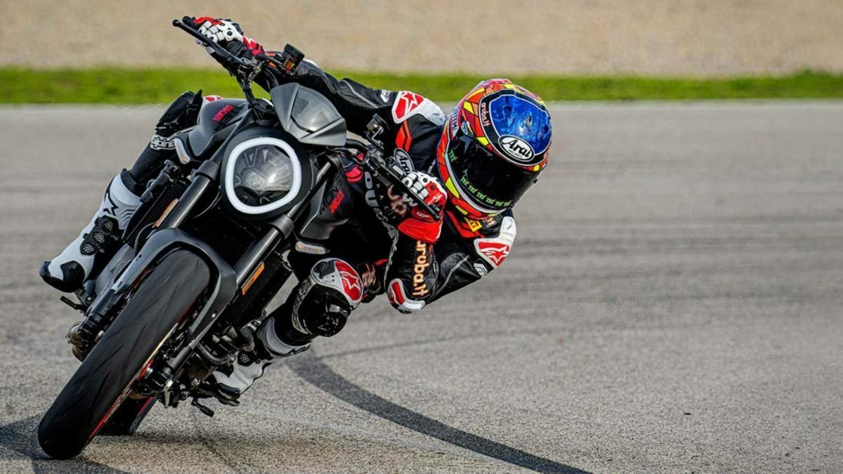 2021 Ducati Monster 