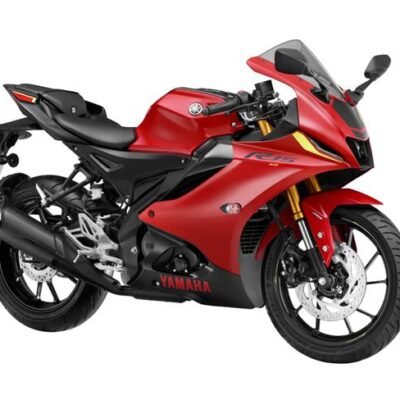 Yamaha R15 V4