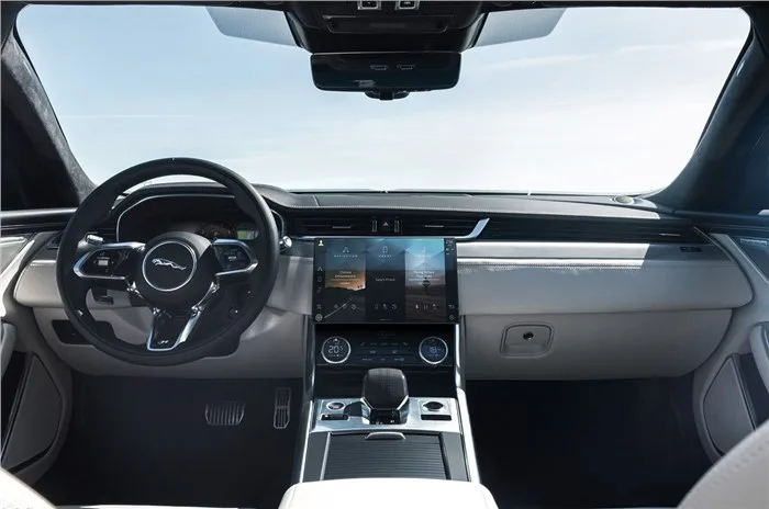 2022 Jaguar XF