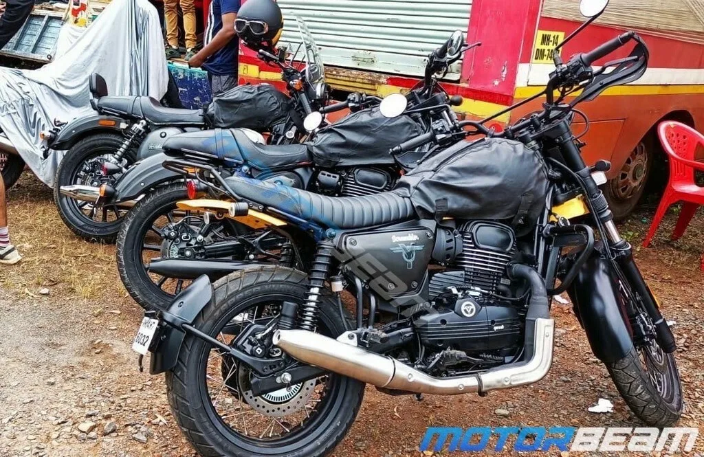 Yezdi Roadking Adventure