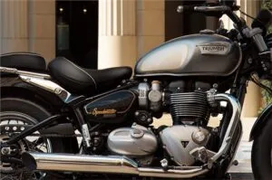 Triumph Bonneville Goldline