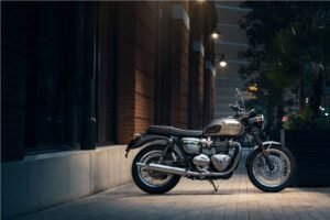 Triumph Bonneville Goldline
