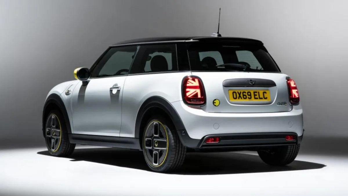 Mini Reveals Cooper SE