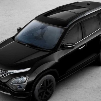 2022 Tata Safari Dark
