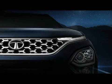2022 Tata Safari Dark