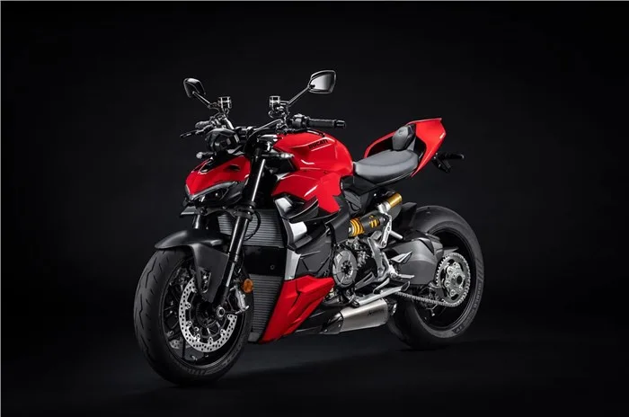 Ducati Streetfighter V2