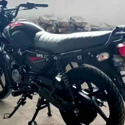 Bajaj CT 125X