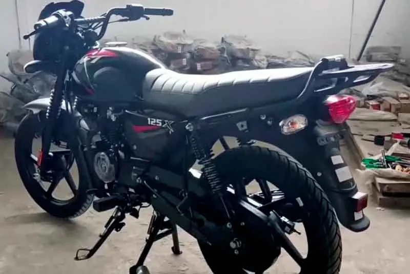 Bajaj CT 125X