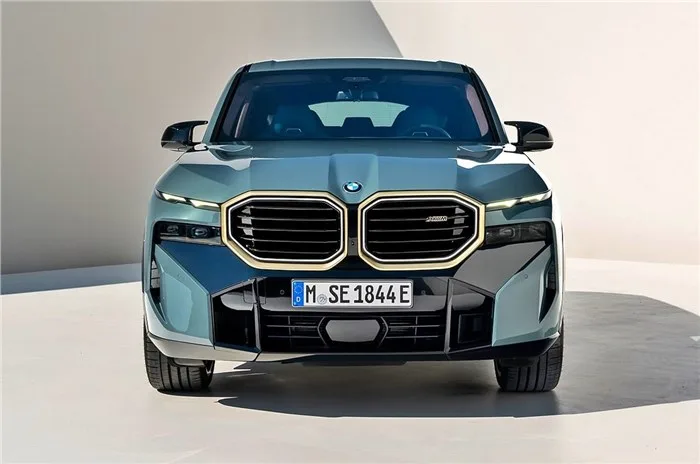 BMW XM