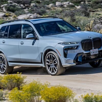 2023 BMW X7