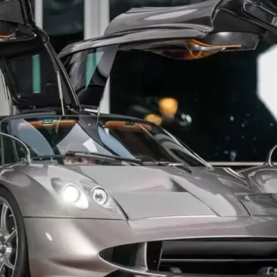 Pagani Second Huayra Codalunga