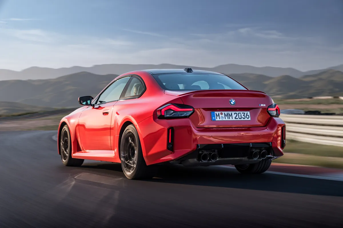 2023 BMW M2