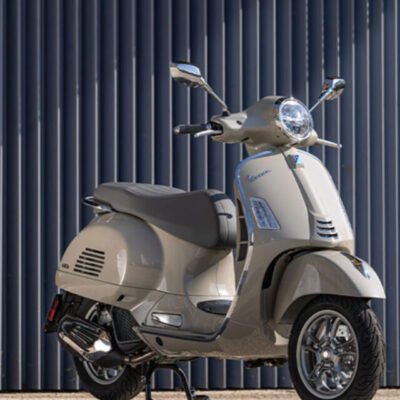 2022 Vespa GTS Unveiled-2