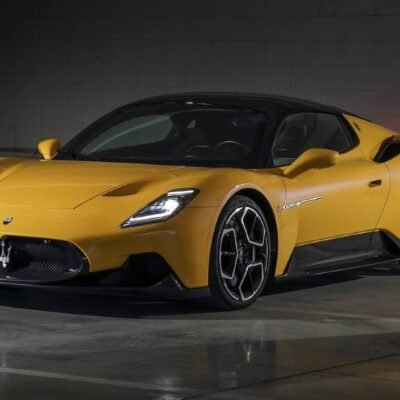 Maserati MC20