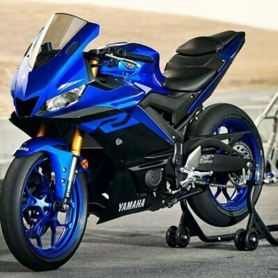 Yamaha R3