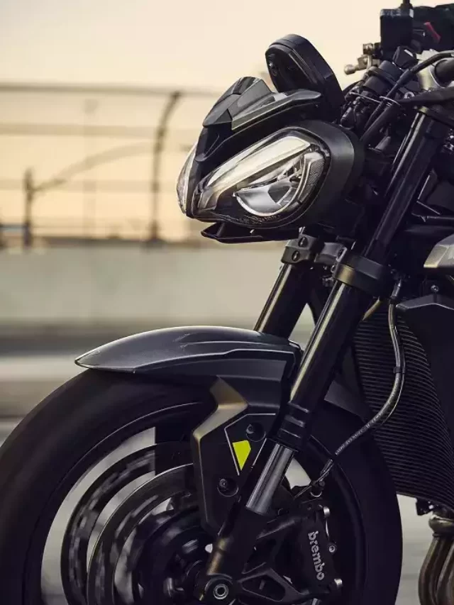 2023 Triumph Street Triple India Launch Soon